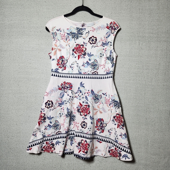 New York & Company Dresses & Skirts - New York & Company Size M Floral Sleeveless  Mini Dress With Pockets